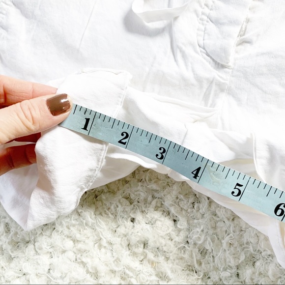 Theory White Linen Drawstring Roll Up Shorts - Picture 4 of 7